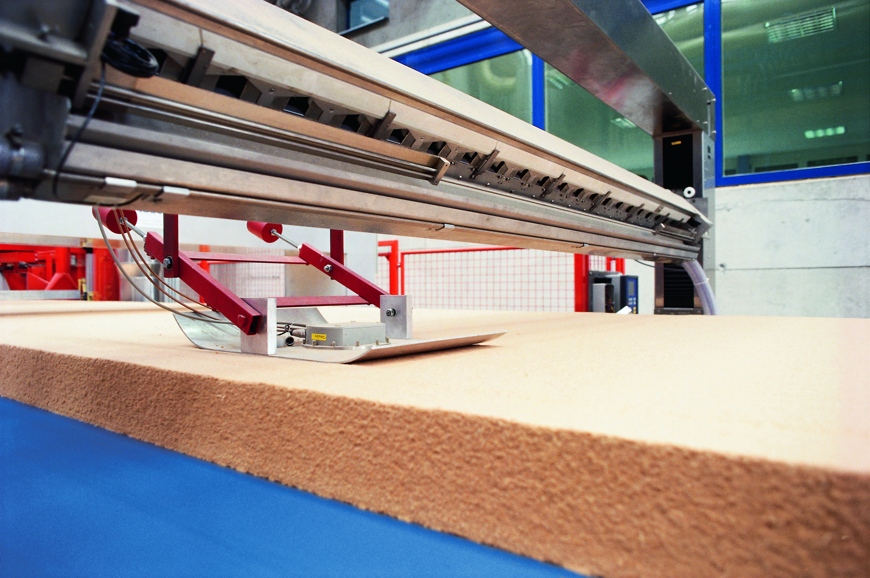 Wooden mat on Habasit forming belt